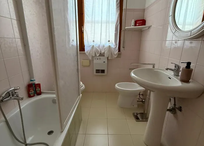 Lina's - A Due Passi Dal Mare *